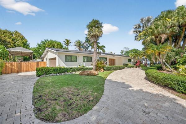 Eureka Drive Estates, 8125 SW 184th Ter, Cutler Bay, Florida 33157, image 3