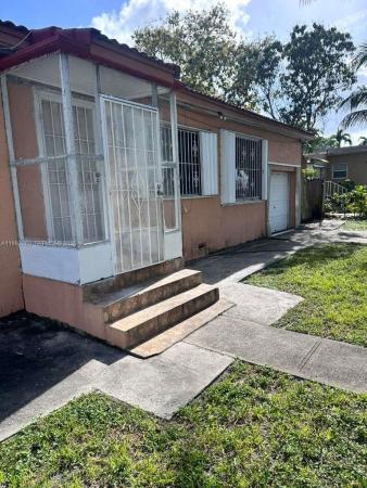 Brandon Park, 576 NW 147th St, Golden Glades, Florida 33168, image 2