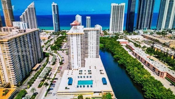 Winston Towers 300, 230 174th St #1518, Sunny Isles Beach, Florida 33160, image 3