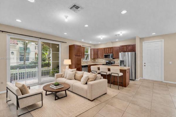 Cascada, 4308 Cascada Cir, Cooper City, Florida 33024, image 3