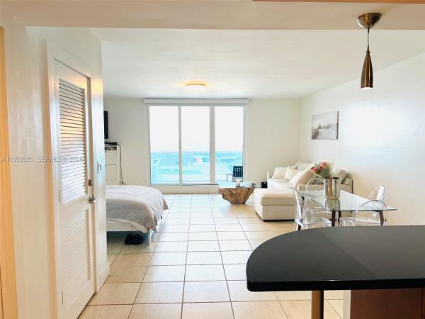 Roney Palace, 2301 Collins Ave #1229, Miami Beach, Florida 33139, image 1
