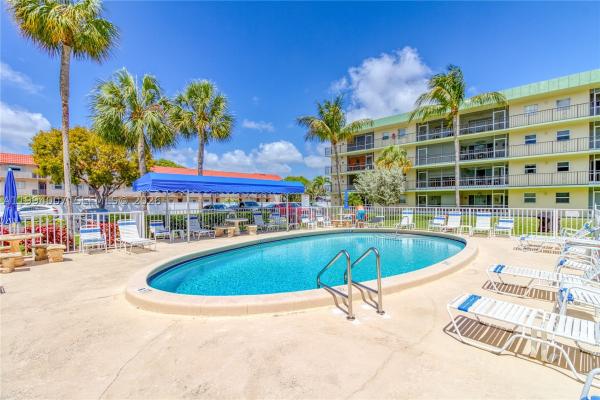 Hampton Gardens, 804 SE 7th St #107, Deerfield Beach, Florida 33441, image 3