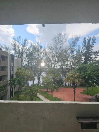 Samari Lake East, 10000 NW 80th Ct #2415, Hialeah Gardens, Florida 33016, image 1