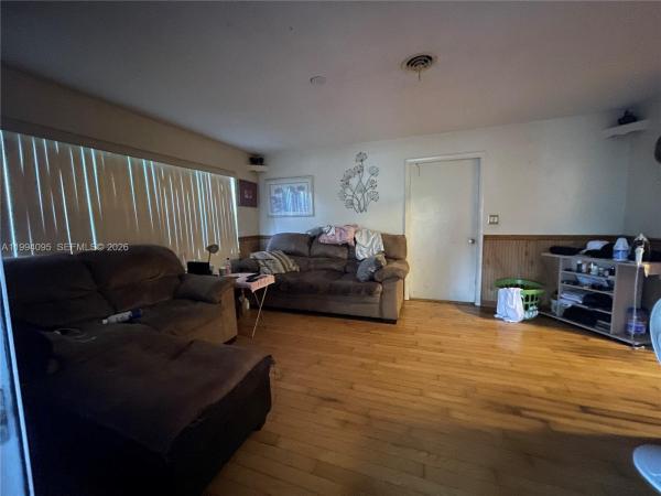 Wynnewood Acres, West Palm Beach, Florida 33417, image 2