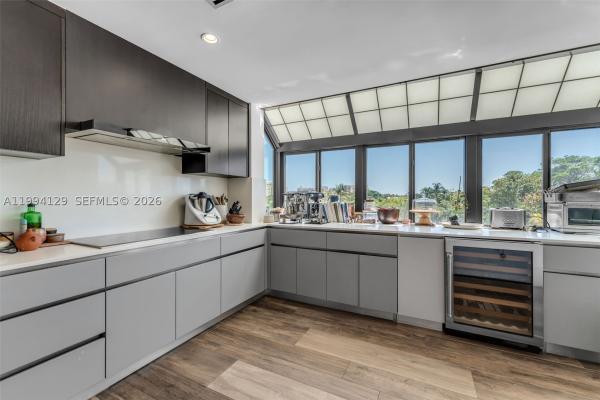 The EmeraldBay At Key Colony, 151 Crandon Blvd #345, Key Biscayne, Florida 33149, image 3