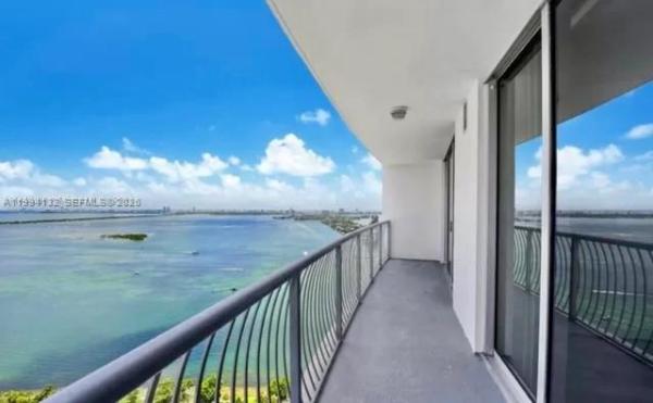 Opera Tower, 1750 N Bayshore Dr #4003, Miami, Florida 33132, image 1