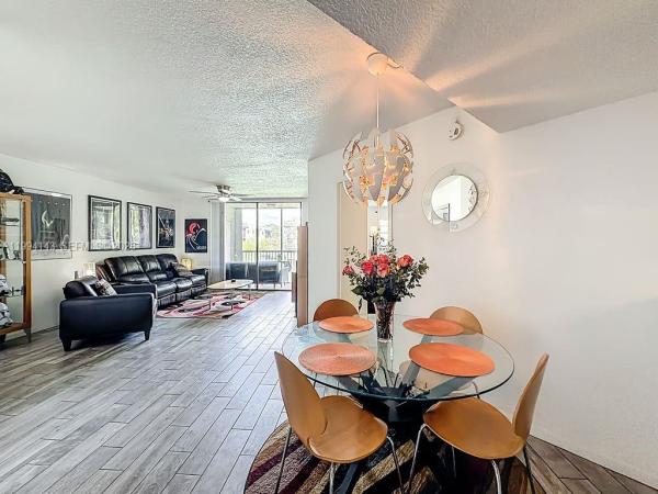 Plantation Racquet Club At Jacaranda, 10401 W Broward Blvd #302, Plantation, Florida 33324, image 1