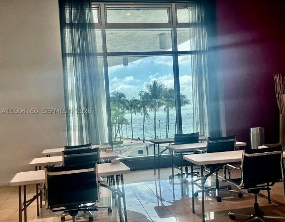 Met 1, 300 S Biscayne Blvd #T-2012, Miami, Florida 33131, image 3