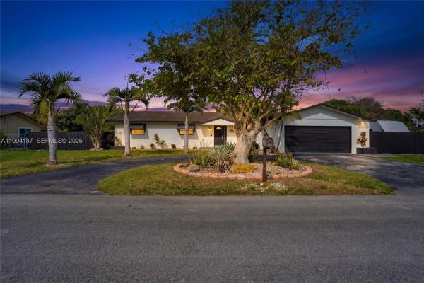 28500 SW 161st Ave, Homestead, Florida 33033, image 1