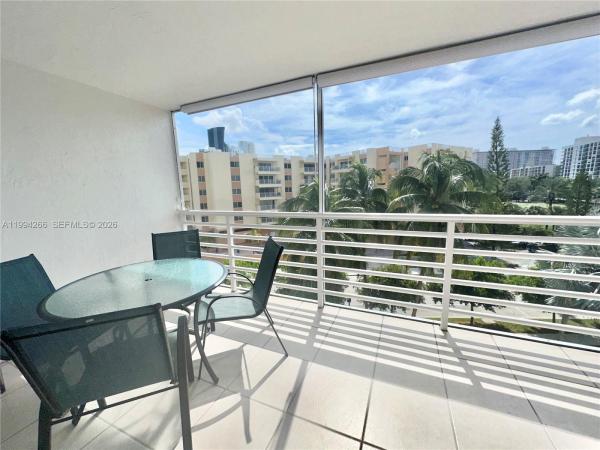 Le Frontenac, 17801 N Bay Rd #513, Sunny Isles Beach, Florida 33160, image 1
