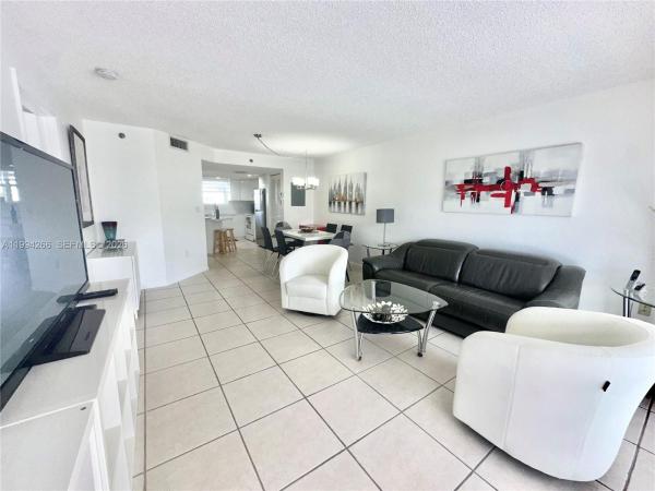 Le Frontenac, 17801 N Bay Rd #513, Sunny Isles Beach, Florida 33160, image 2