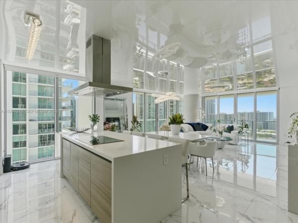 Parque Towers, 330 Sunny Isles Blvd #5-1508, Sunny Isles Beach, Florida 33160, image 1