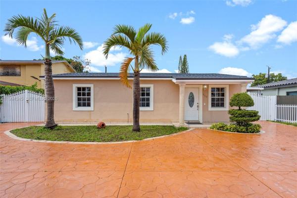 Sun Tan Village, Hialeah, Florida 33010, image 2