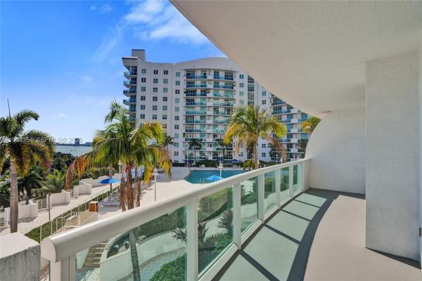 360, 7900 Harbor Island Dr #711, North Bay Village, Florida 33141, image 1