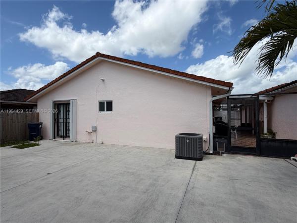 Cheyenne, 13470 SW 27th St, Tamiami, Florida 33175, image 3