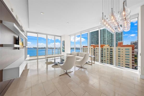 Paramount Bay, Miami, Florida 33137, image 1
