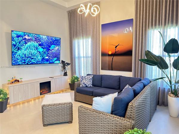 4896 Corrado Ave, Naples, Florida 34142, image 2