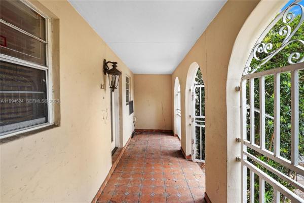 Palm Springs Villas, 7205 W 2nd Ln, Hialeah, Florida 33014, image 3
