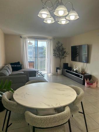 1700 NE 191st St #304, Unincorporated Dade County, Florida 33179, image 1