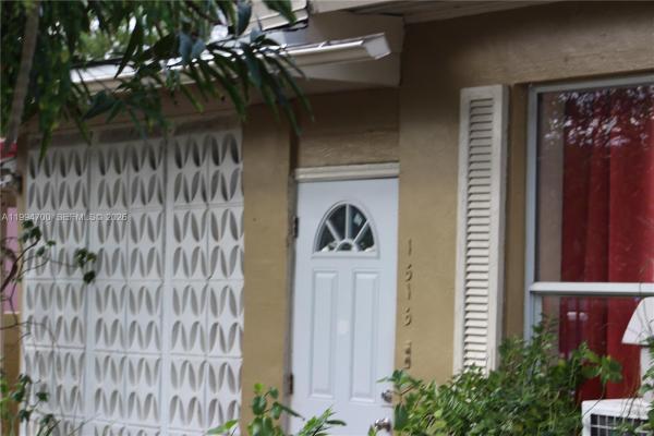 Unincorporated Dade County, Florida 33161, image 1