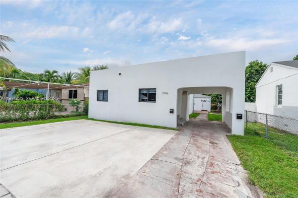 17th Avenue Manor, 1946 NW 49th St, Brownsville, Florida 33142, image 1