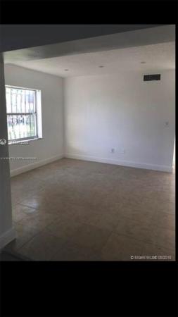 Leslie Estates, 19555 NW 29th Ct #1, Miami Gardens, Florida 33056, image 2