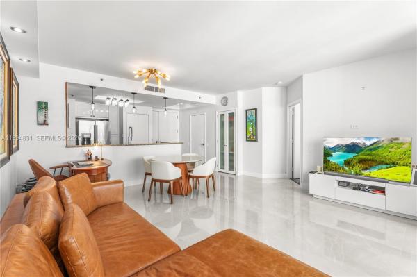 Two Tequesta Point, 808 Brickell Key Dr #3007, Miami, Florida 33131, image 3