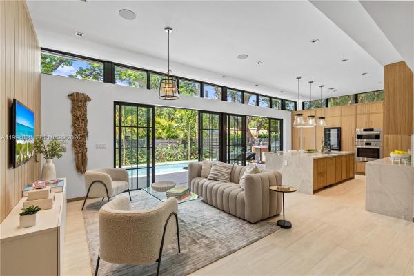 Miami Shores Residential, 525 NE 101st St, Miami Shores, Florida 33138, image 1