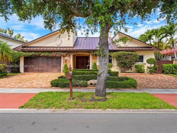 Royal Oaks, 16828 NW 83rd Pl, Miami Lakes, Florida 33016, image 3