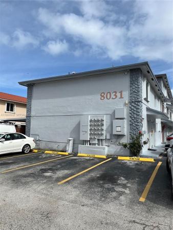Las Villas De Fountainbleu, 8031 NW 8th St #13, Fountainebleau, Florida 33126, image 2