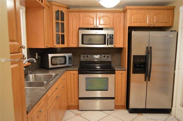 Polynesian Gardens, 404 NW 68th Ave #113, Plantation, Florida 33317, image 1