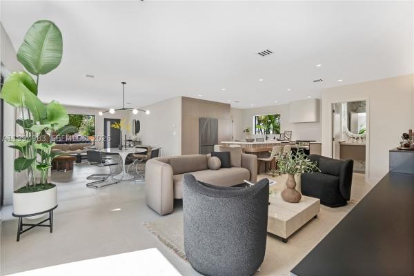 Alameda, 6207 SW 10th St, West Miami, Florida 33144, image 1
