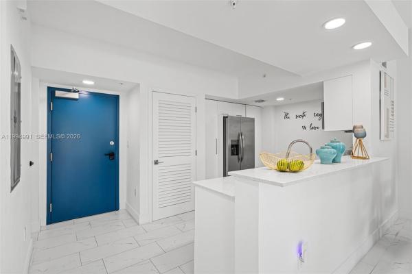  #205, Hollywood, Florida 33020, image 2