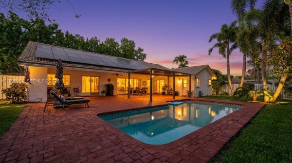 Jacaranda Lakes, 9600 NW 18th St 0, Plantation, Florida 33322, image 1