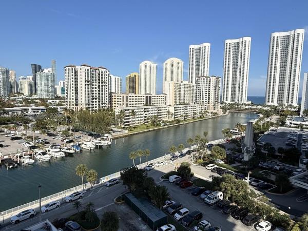 Arlen House West, 500 Bayview Dr #1031, Sunny Isles Beach, Florida 33160, image 1