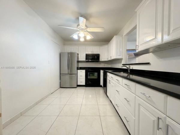 3800 S Ocean Dr #816, Hallandale Beach, Florida 33019, image 2