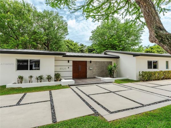 8525 SW 54th Ct, Unincorporated Dade County, Florida 33143, image 1