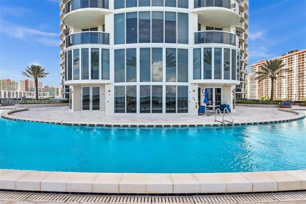 Ocean Four, 17201 Collins Ave #2804, Sunny Isles Beach, Florida 33160, image 3