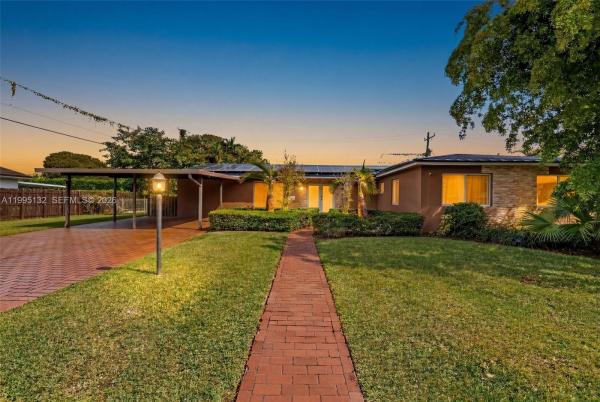 8805 SW 81st St, Unincorporated Dade County, Florida 33173, image 1