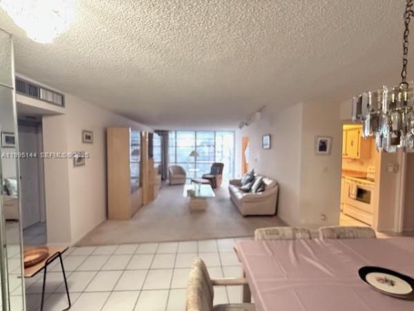 Winston Towers 500, 301 174th St #2217, Sunny Isles Beach, Florida 33160, image 2