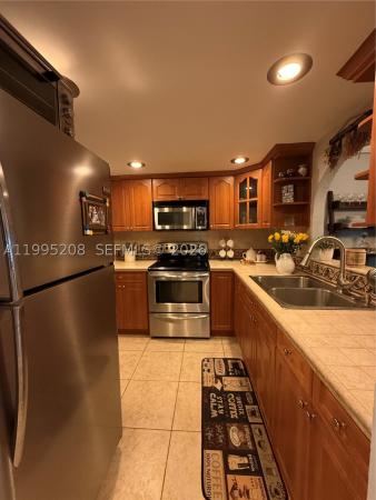 The Presidential, 401 Ocean Dr #324, Miami Beach, Florida 33139, image 1