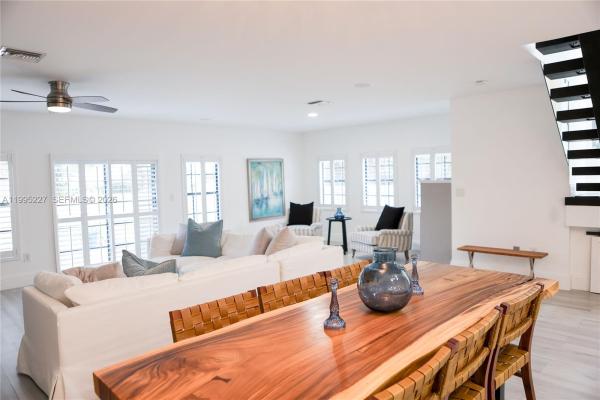 The Oaks At Hidden Harbour, 2948 Hidden Harbour Ct, Dania Beach, Florida 33312, image 2
