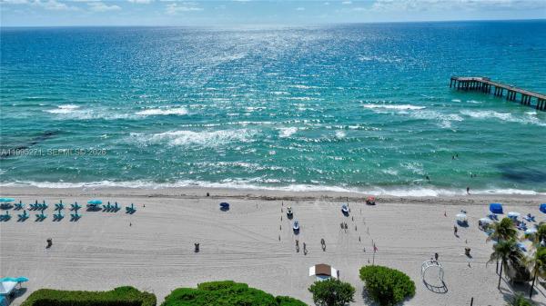 Sands Pointe, 16711 Collins Ave #1004, Sunny Isles Beach, Florida 33160, image 1