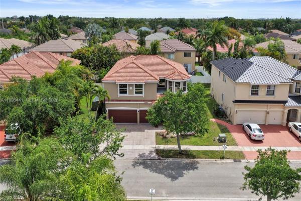 Harborside Estates At Pembroke Shores, 16180 SW 14th St, Pembroke Pines, Florida 33027, image 1