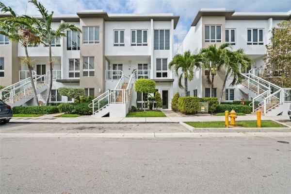 Landmark At Doral, 10305 NW 63rd Ter #105, Doral, Florida 33178, image 1