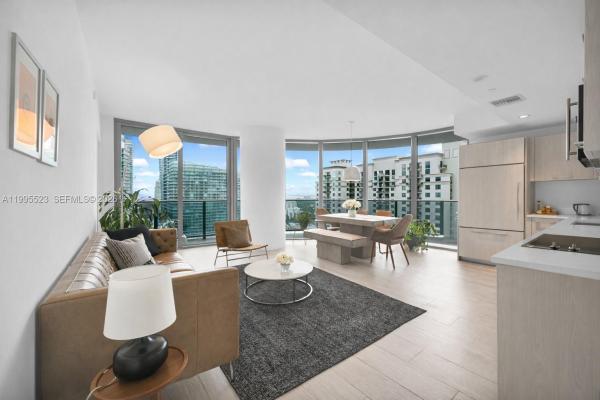 Brickell Heights East, 45 SW 9th St #2906, Miami, Florida 33130, image 1