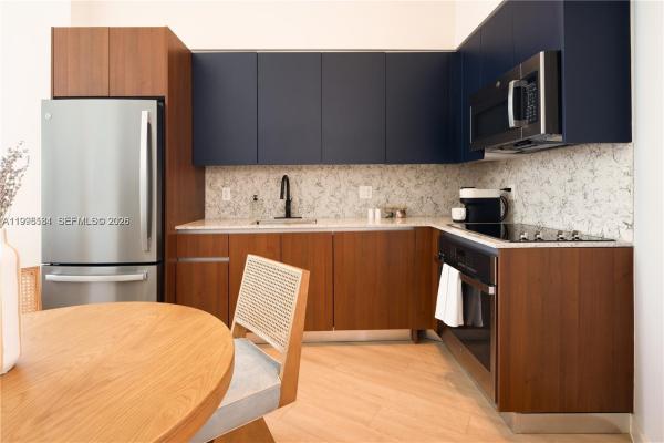 275 SW 6th St #502, Miami, Florida 33130, image 2