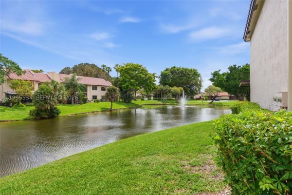 The Vistas Of Boca Lago, 21160 Juego Cir #13A, Boca Raton, Florida 33433, image 2