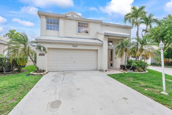 Jacaranda Pointe, 9602 NW 8th Cir, Plantation, Florida 33324, image 1