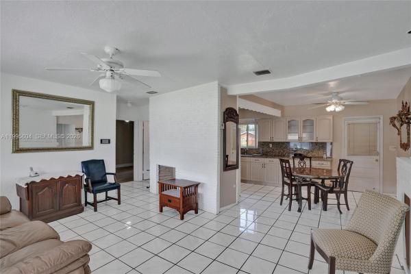 Carol City, 3811 NW 174th St, Miami Gardens, Florida 33055, image 3